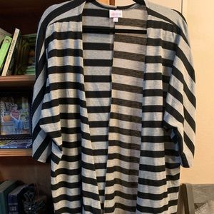 LulaRoe Lindsay Small